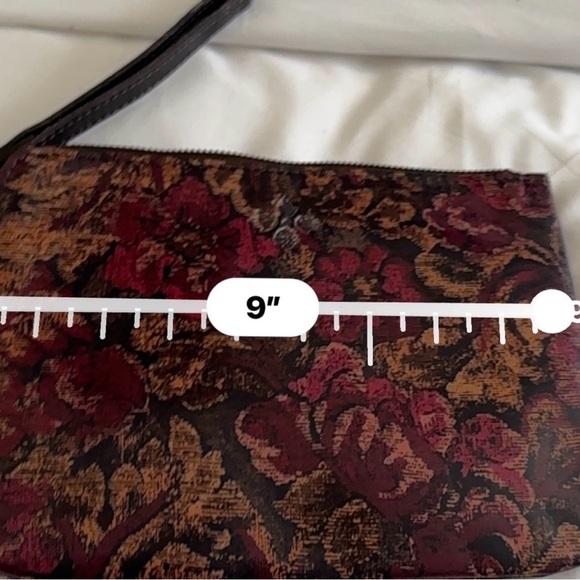 Patricia Nash Floral Patterned Clutch - Picture 6 of 7